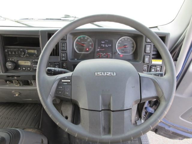 Isuzu FORWARD 2017-01 6530307-13
