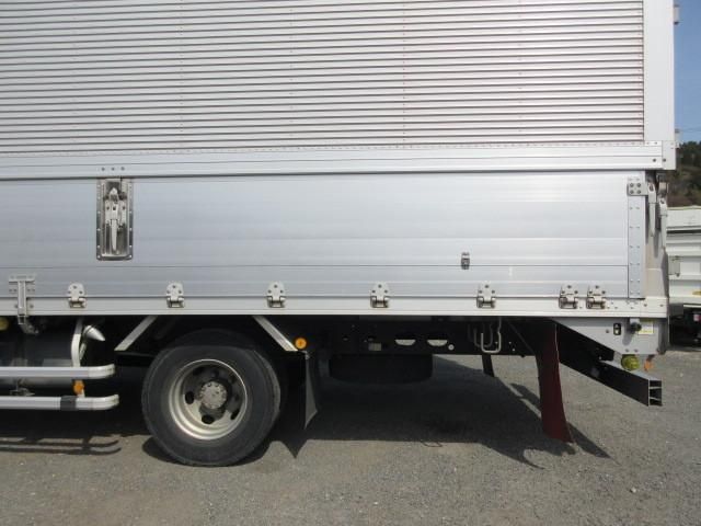 Isuzu FORWARD 2017-01 6530307-24