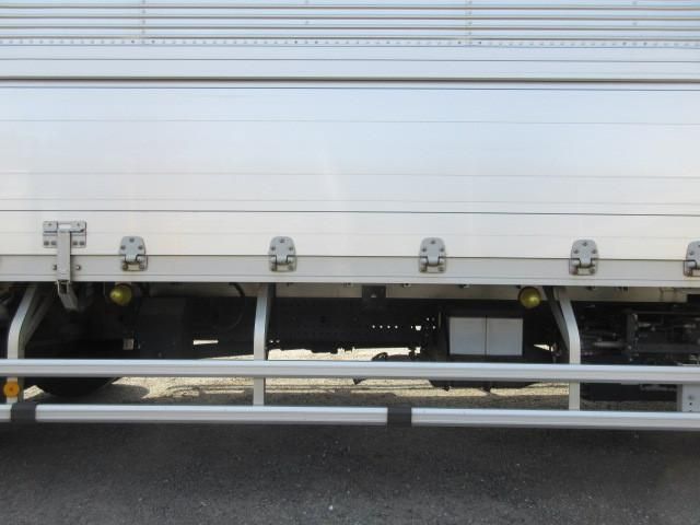 Isuzu FORWARD 2017-01 6530307-26