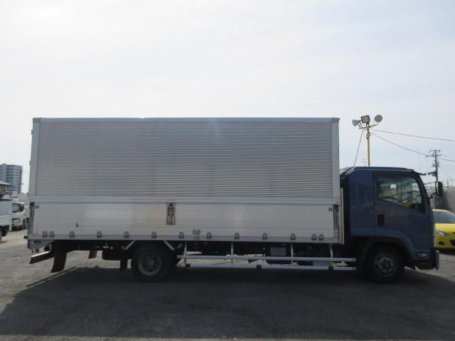 Isuzu FORWARD 2017-01 6530307-5