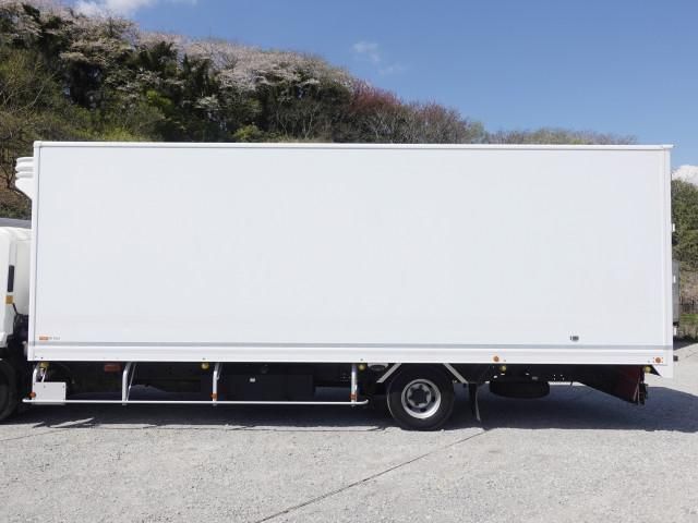 Isuzu FORWARD 2016-12 6530306-11