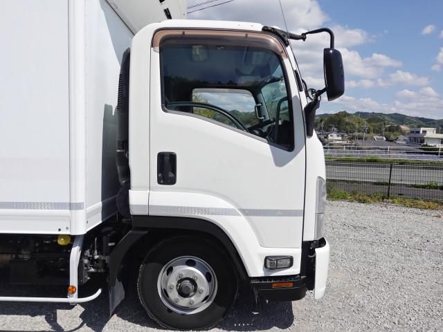 Isuzu FORWARD 2016-12 6530306-7
