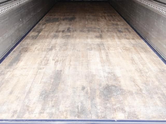 Isuzu FORWARD 2013-11 6530330-10