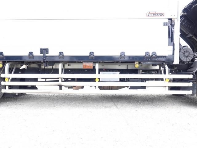 Isuzu FORWARD 2013-11 6530330-12
