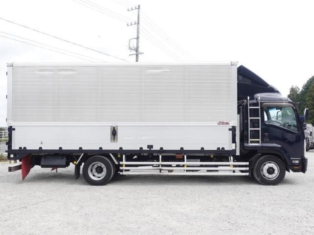Isuzu FORWARD 2013-11 6530330-4