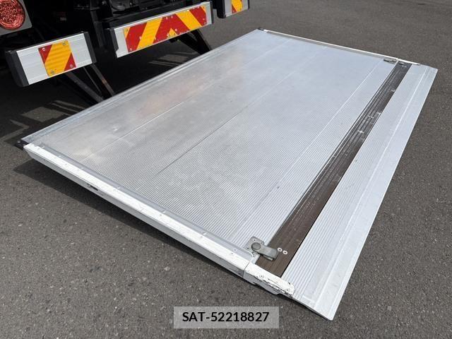 Isuzu FORWARD 2012-12 6526197-15
