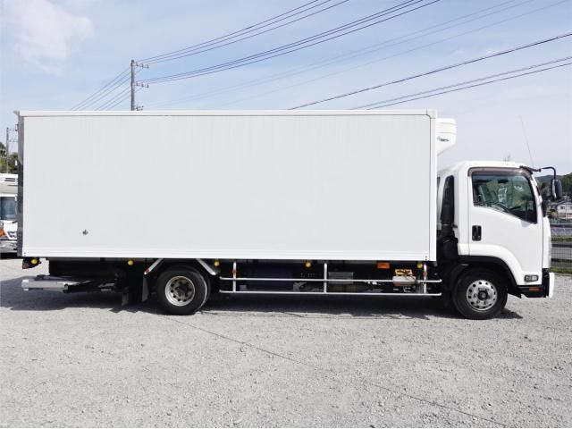 Isuzu FORWARD 2017-12 6530310-9