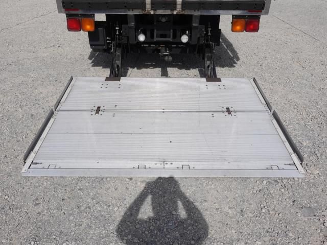 Isuzu FORWARD 2017-12 6530310-17