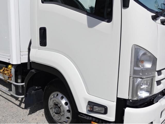 Isuzu FORWARD 2017-12 6530310-6