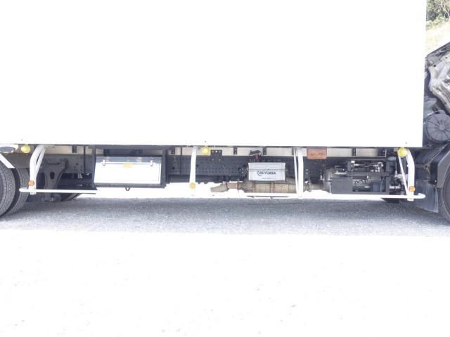 Isuzu FORWARD 2016-12 6530305-19