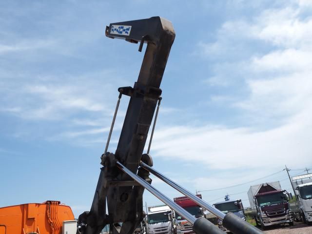 Isuzu FORWARD 2007-10 6596666-10