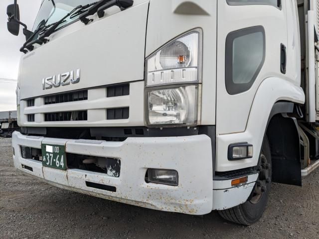 Isuzu FORWARD 2013-01 6596677-24
