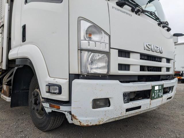 Isuzu FORWARD 2013-01 6596677-25