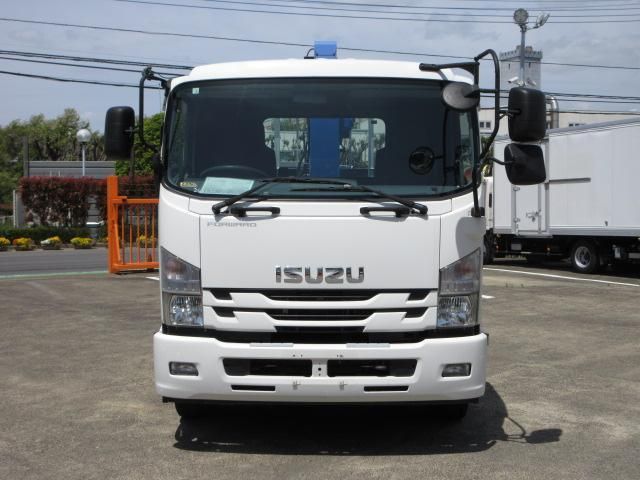 Isuzu FORWARD 2016-03 6596585-4