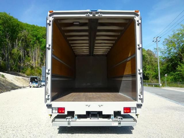 Isuzu FORWARD 2023-05 6596557-9