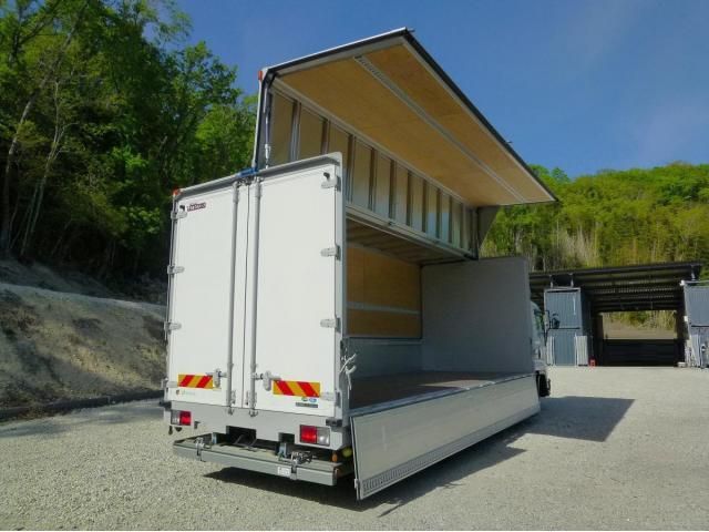 Isuzu FORWARD 2023-05 6596557-17