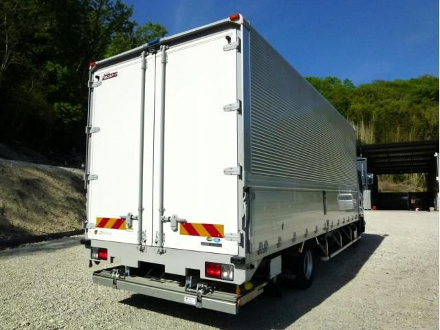Isuzu FORWARD 2023-05 6596557-3