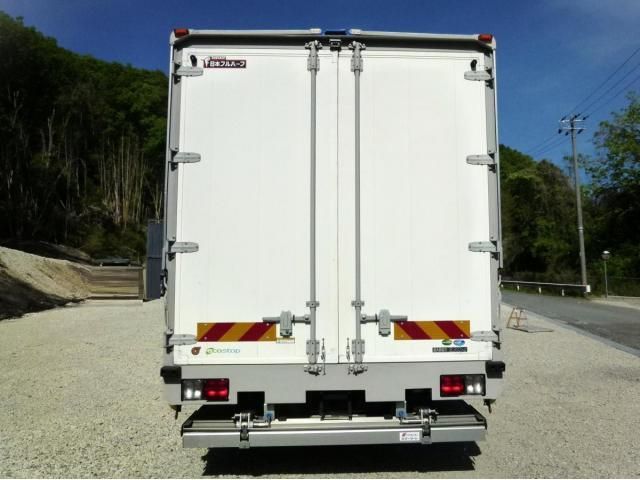 Isuzu FORWARD 2023-05 6596557-4