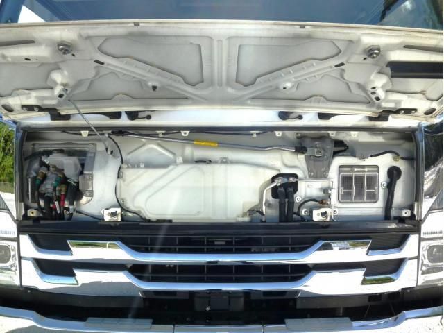Isuzu FORWARD 2023-05 6596557-7