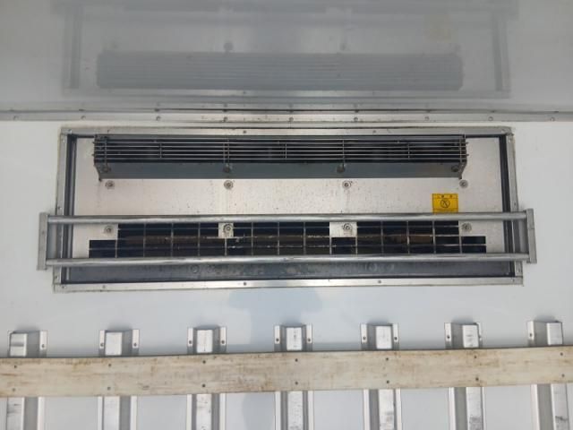 Isuzu FORWARD 2017-06 6596707-26