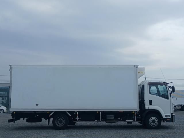 Isuzu FORWARD 2017-06 6596707-3