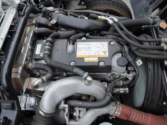 Isuzu FORWARD 2025-05 6596564-15