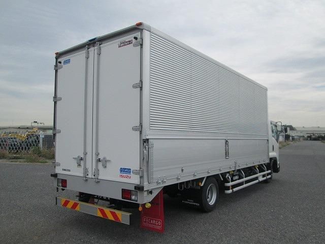 Isuzu FORWARD 2024-09 6596556-4