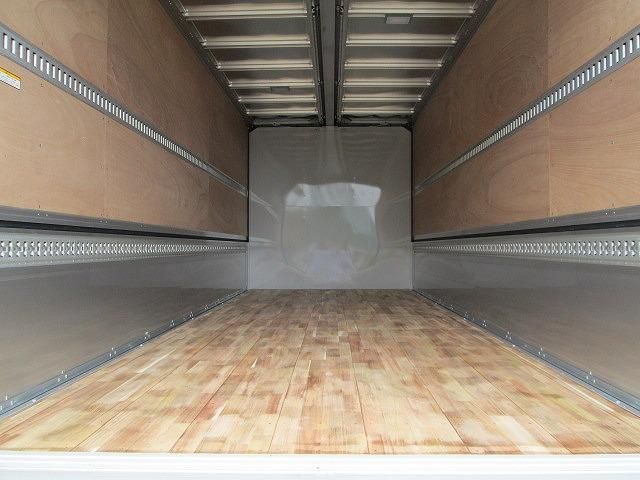 Isuzu FORWARD 2024-09 6596556-8