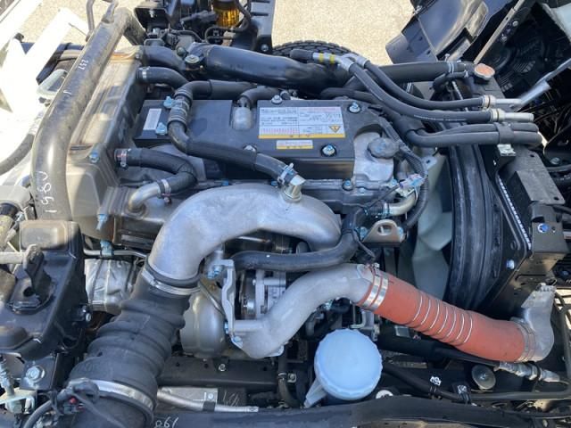 Isuzu FORWARD 2025-03 6596545-11