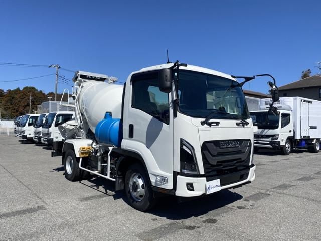 Isuzu FORWARD 2025-03 6596545-2
