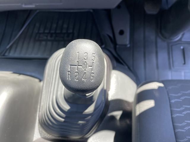 Isuzu FORWARD 2025-03 6596544-19