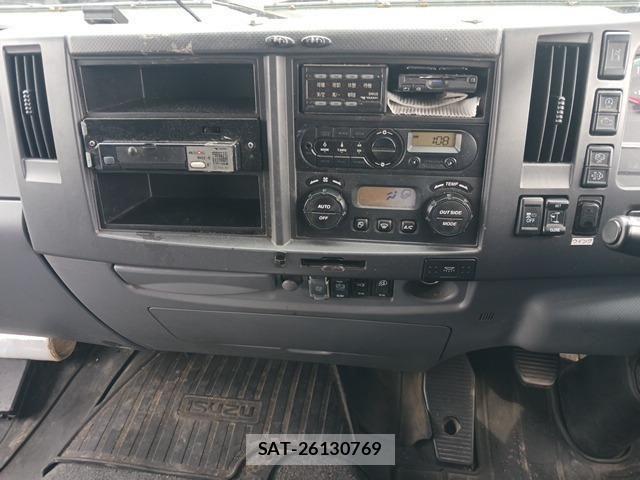 Isuzu FORWARD 2018-12 6641606-13