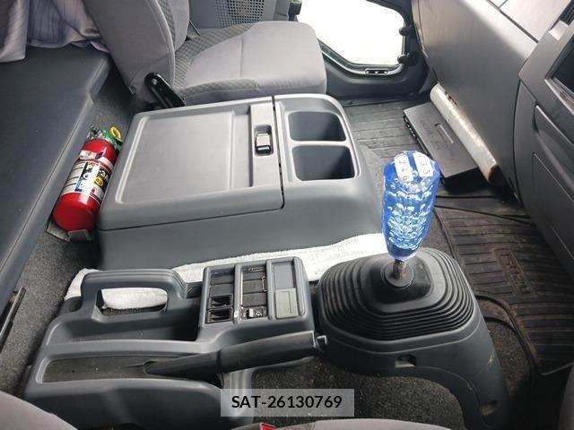 Isuzu FORWARD 2018-12 6641606-14