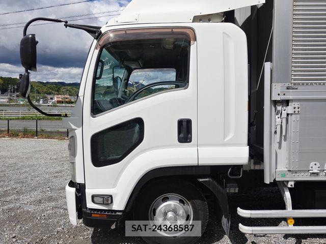 Isuzu FORWARD 2012-03 6671399-10
