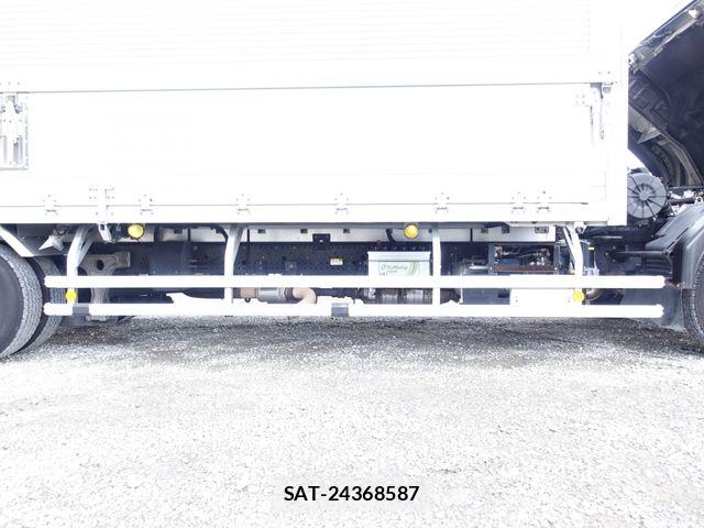 Isuzu FORWARD 2012-03 6671399-17