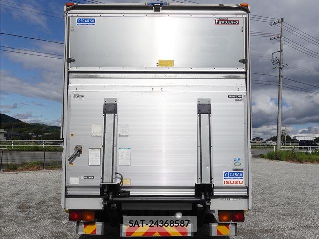 Isuzu FORWARD 2012-03 6671399-7