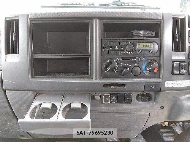 Isuzu FORWARD 2018-07 6671400-12