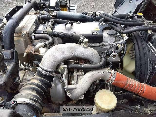 Isuzu FORWARD 2018-07 6671400-15
