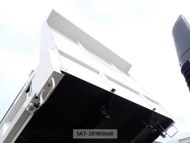 Isuzu FORWARD 2024-09 6675997-18