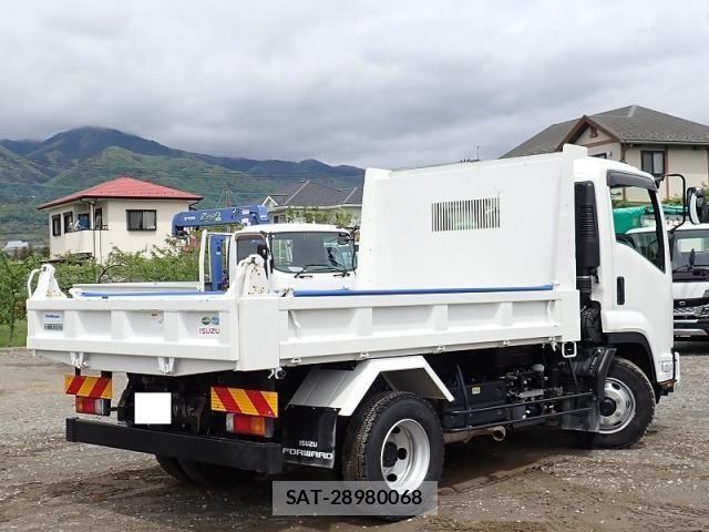 Isuzu FORWARD 2024-09 6675997-2