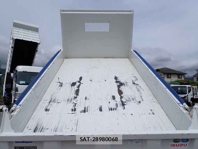 Isuzu FORWARD 2024-09 6675997-6