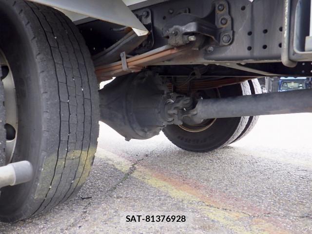 Isuzu FORWARD 2019-02 6676010-26