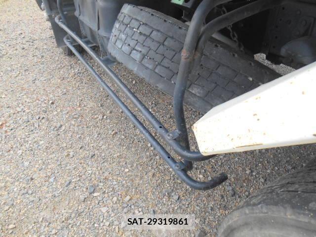 Isuzu FORWARD 2011-01 6676011-17