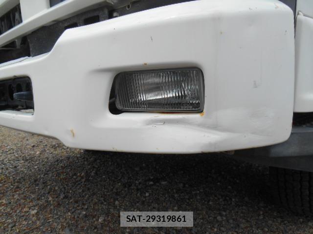 Isuzu FORWARD 2011-01 6676011-23