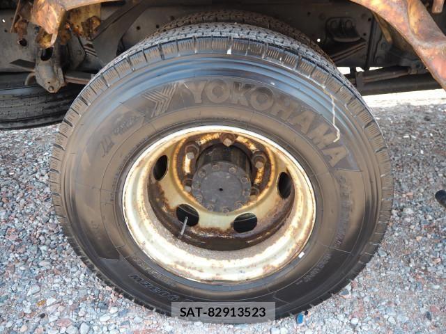 Isuzu FORWARD 2012-12 6676006-24