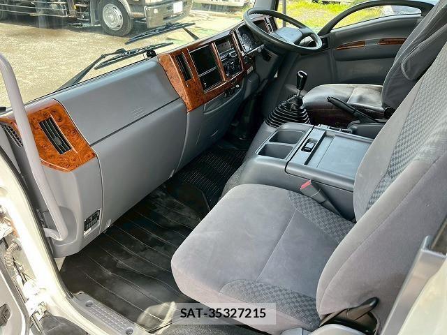 Isuzu FORWARD 2011-06 6676012-23