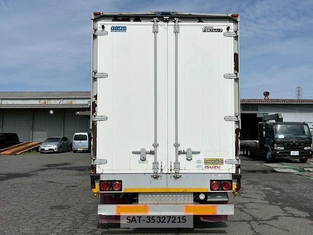 Isuzu FORWARD 2011-06 6676012-7