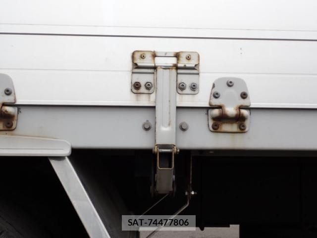 Isuzu FORWARD 2015-08 6676005-16