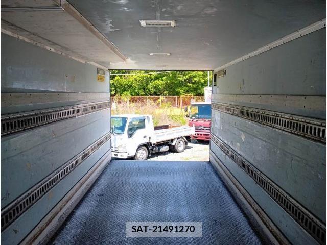 Isuzu FORWARD 2015-03 6676013-29