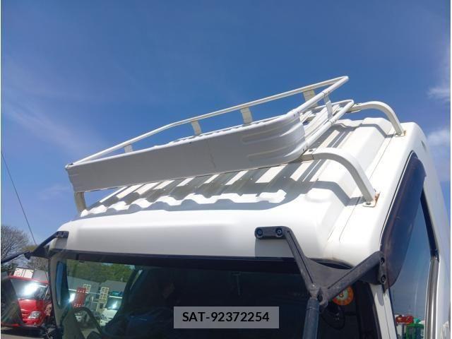 Isuzu FORWARD 2021-11 6676002-17